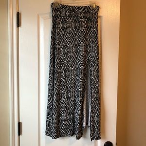 Living Doll black & white maxi skirt